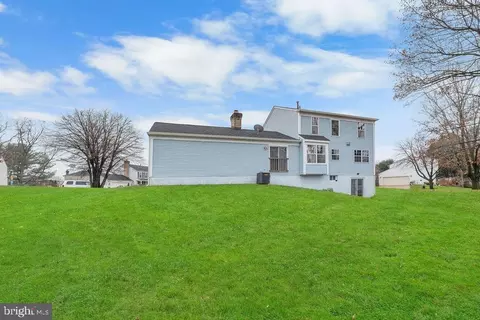 1613 Golf Course Dr, Bowie, MD 20721 photo 31