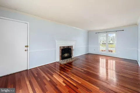 1613 Golf Course Dr, Bowie, MD 20721 photo 11