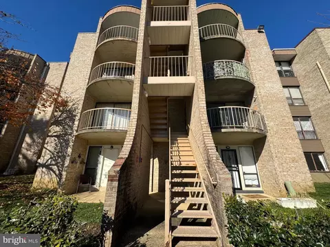 3319 Huntley Square Dr #A2, Temple Hills, MD 20748