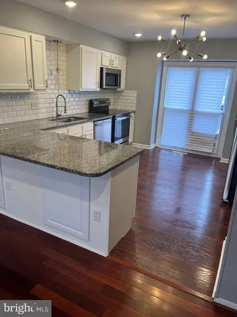 237 Castleton Ter, Marlboro, MD 20774 photo 12