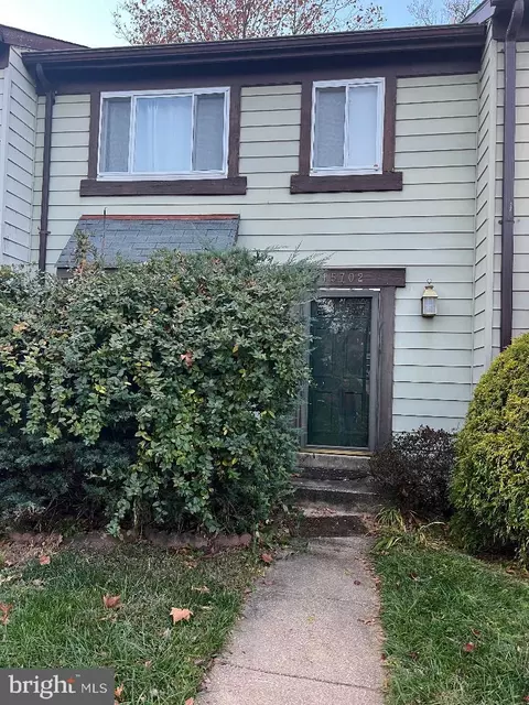 15702 Millbrook Ln, Laurel, MD 20707