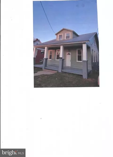 3311 40th Ave, Brentwood, MD 20722