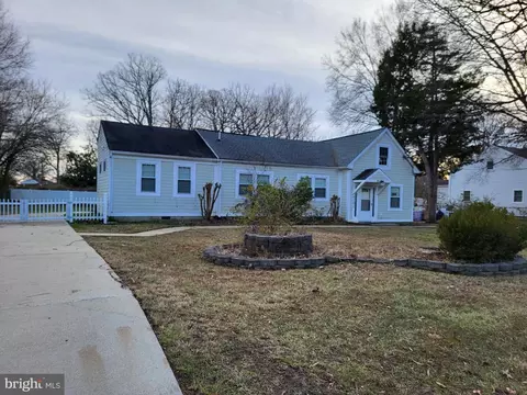 6101 Arbutus Ln, Clinton, MD 20735