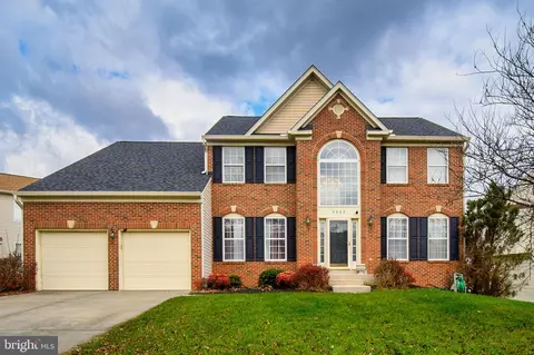 8202 Red Gate Ct, Bowie, MD 20715