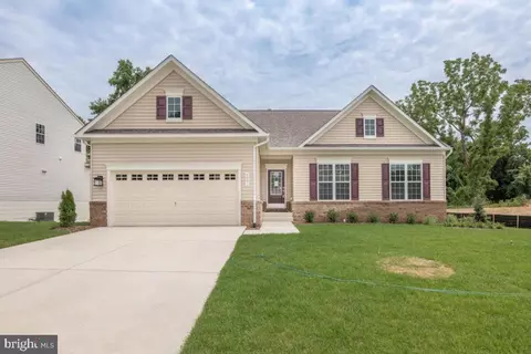 6001 Savannah Dr, Brandywine, MD 20613