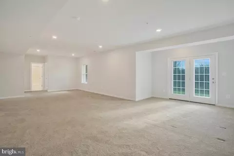 5805 Savannah Dr, Brandywine, MD 20613 photo 32