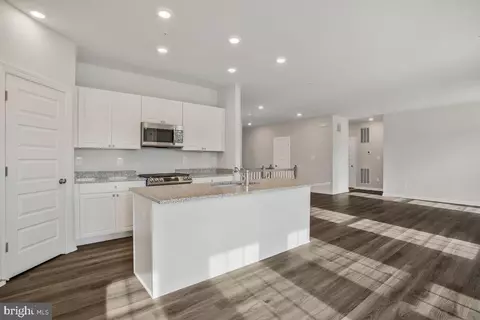 5805 Savannah Dr, Brandywine, MD 20613 photo 13