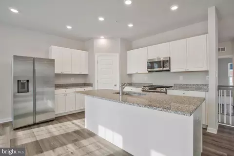 5805 Savannah Dr, Brandywine, MD 20613 photo 11