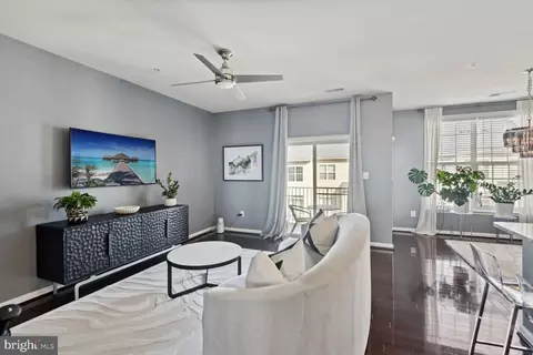 9110 Ruby Lockhart Blvd #6, Lanham, MD 20706 photo 7