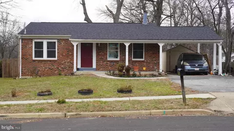 800 Newmont St, Fort Washington, MD 20744