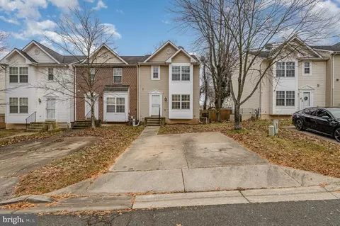 3307 E Glenreed Ct, Glenarden, MD 20706 photo 6