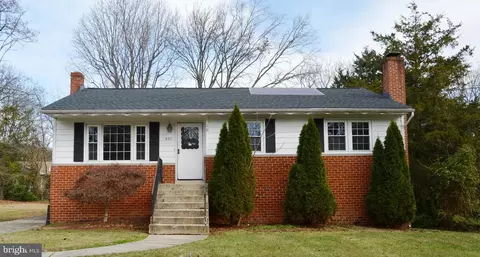 8317 Cowan Ave, Bowie, MD 20720