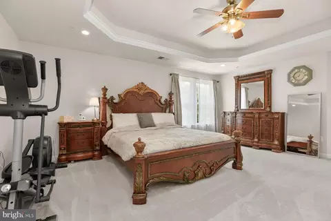 13701 Oaklands Manor Dr, Laurel, MD 20708 photo 32