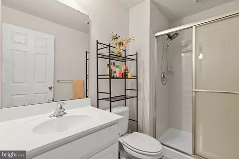 13701 Oaklands Manor Dr, Laurel, MD 20708 photo 62