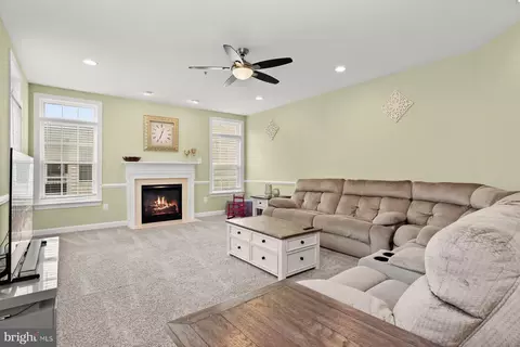 13701 Oaklands Manor Dr, Laurel, MD 20708 photo 13