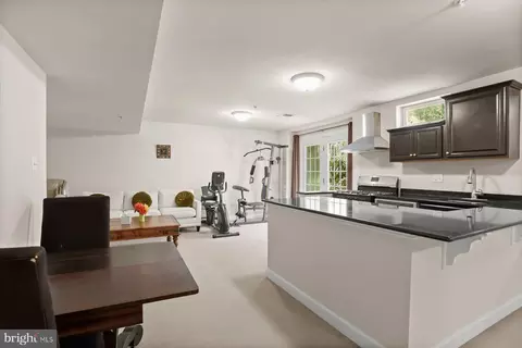 13701 Oaklands Manor Dr, Laurel, MD 20708 photo 49