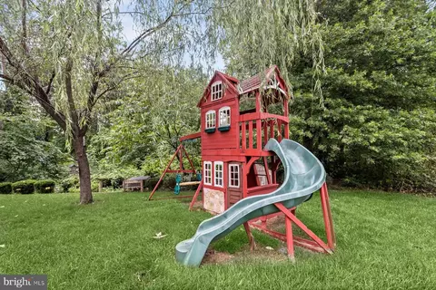 13701 Oaklands Manor Dr, Laurel, MD 20708 photo 72