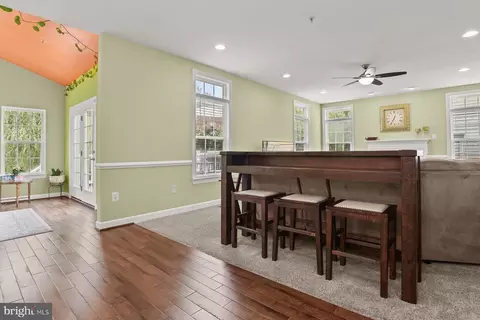 13701 Oaklands Manor Dr, Laurel, MD 20708 photo 12
