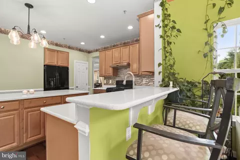 13701 Oaklands Manor Dr, Laurel, MD 20708 photo 25
