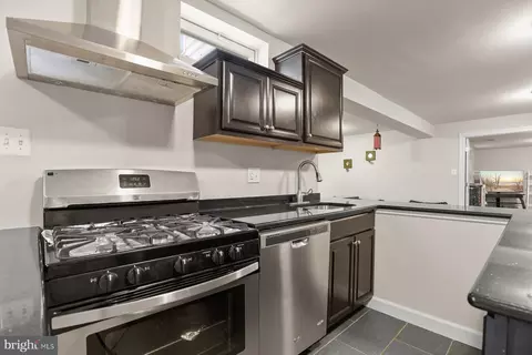 13701 Oaklands Manor Dr, Laurel, MD 20708 photo 53