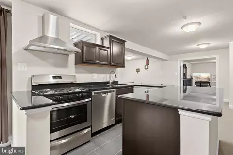 13701 Oaklands Manor Dr, Laurel, MD 20708 photo 51