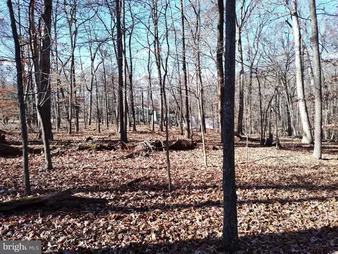 3900 Oaklawn Rd, Fort Washington, MD 20744