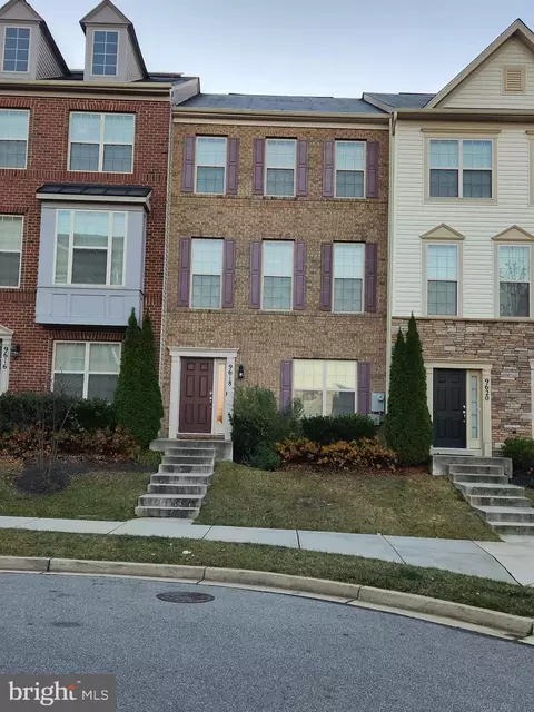 9618 Smithview Pl, Lanham, MD 20706