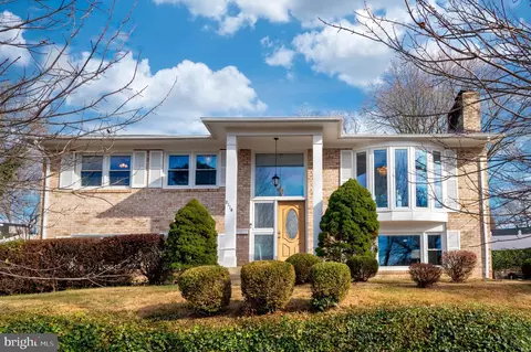 8114 Murray Hill Dr, Fort Washington, MD 20744