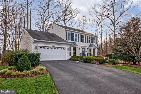 14401 Knoll View Ct, Bowie, MD 20720