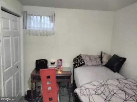 Bedroom - 809 Avis Dr, Marlboro, MD 20774 photo 4 of 9