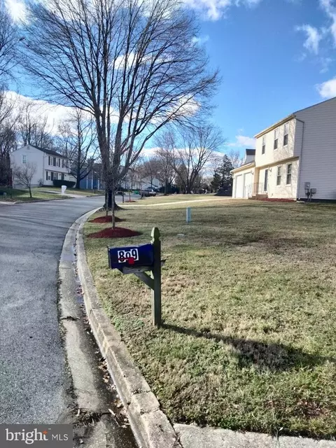 View/Area - 809 Avis Dr, Marlboro, MD 20774 photo 2 of 2
