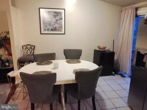 Dining - 809 Avis Dr, Marlboro, MD 20774 photo 2 of 2