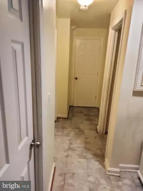 Entry Way - 809 Avis Dr, Marlboro, MD 20774 photo 3 of 3