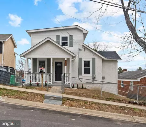 4222 Vine St, Capitol Heights, MD 20743