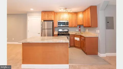 3142 Brinkley Rd #6204, Temple Hills, MD 20748