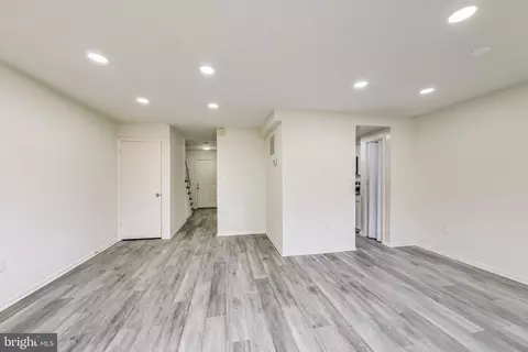 15768 Millbrook Ln #97, Laurel, MD 20707 photo 6