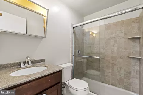 8572 Brae Brooke Dr, Lanham, MD 20706 photo 20