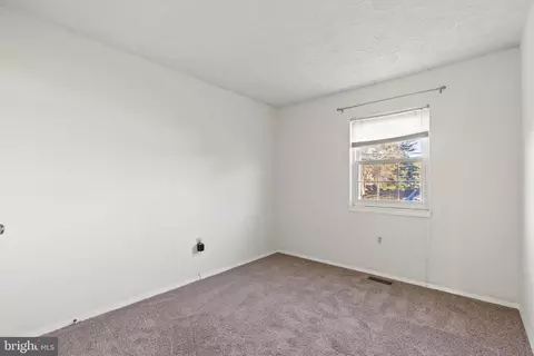 8572 Brae Brooke Dr, Lanham, MD 20706 photo 17