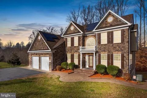 13108 Crestmar Ct, Marlboro, MD 20772
