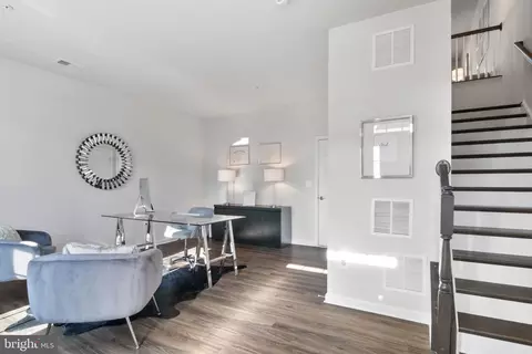 10202 Windsor Oaks Way, Lanham, MD 20706 photo 8