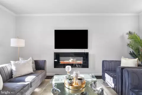10202 Windsor Oaks Way, Lanham, MD 20706 photo 10