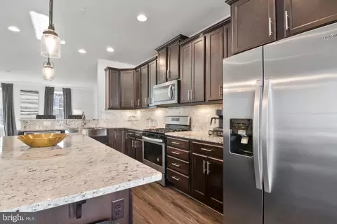 10202 Windsor Oaks Way, Lanham, MD 20706 photo 15