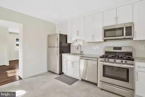 309 71st, Capitol Heights, MD 20743