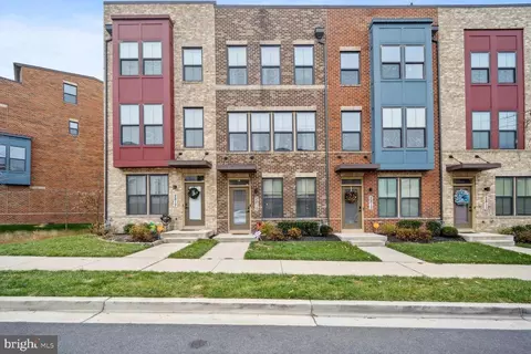 2815 Lewis Ave, Suitland, MD 20746