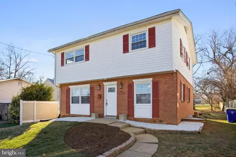 4911 Quebec St, College Park, MD 20740