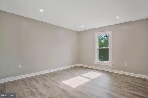 8700 Maple Ave, Bowie, MD 20720 photo 18