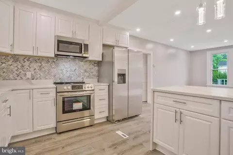 8700 Maple Ave, Bowie, MD 20720 photo 14