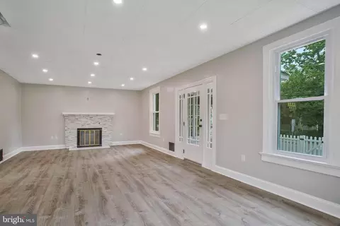 8700 Maple Ave, Bowie, MD 20720 photo 6