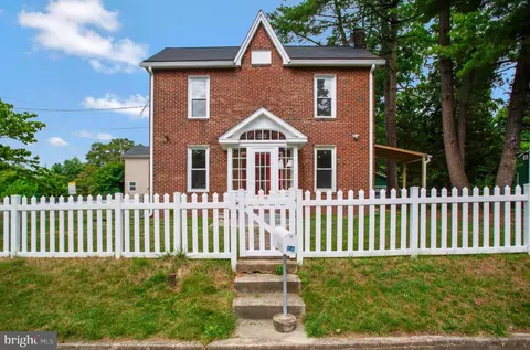 8700 Maple Ave, Bowie, MD 20720 photo 3