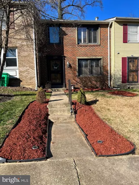 329 Possum Ct, Capitol Heights, MD 20743
